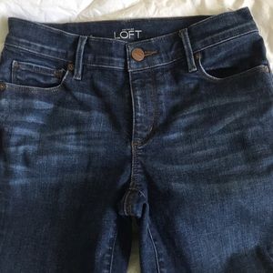 EUC LOFT Legging Jean